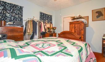 141 S CENTRAL Ave, Alexander City, AL 35010