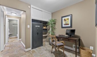 7111 CINDY Ln, Annandale, VA 22003