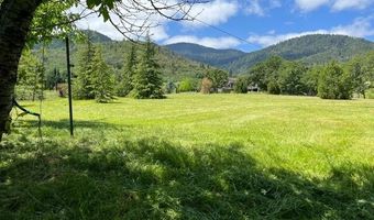 399 Mowetza Dr, Ashland, OR 97520