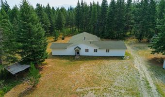 8924 E Black Bear Rd, Athol, ID 83801