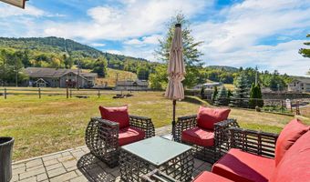 3 River Run Dr A, Bartlett, NH 03812