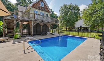1954 White Rd, Camden, SC 29020