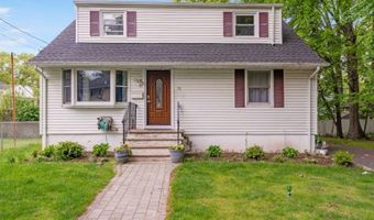 73 Davis Dr, Bergenfield, NJ 07621