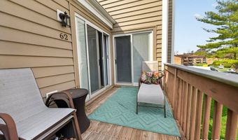 62 Monticello Dr 62, Branford, CT 06405