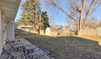 1013 6th St, Altoona, IA 50009