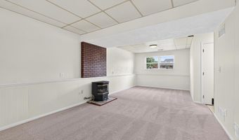 56 Ashton Dr, Ashville, OH 43103