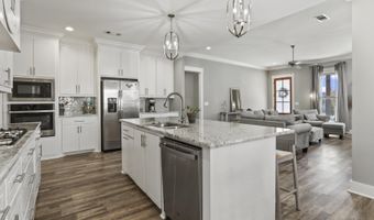 806 Long Leaf Cir, Brandon, MS 39042