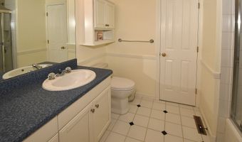 4 Lower Heatherwood, Cromwell, CT 06416