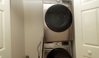 46-232 Kahuhipa St B205, Kaneohe, HI 96744