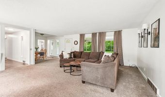 1331 E Oregon Rd, Adrian, MI 49221