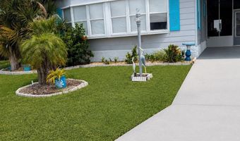 520 Seagull Dr, Barefoot Bay, FL 32976