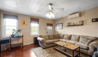 2516 Mission St, Airville, PA 15203