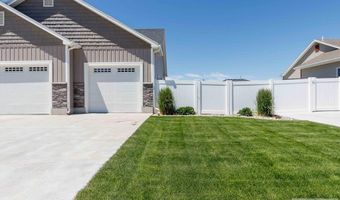1870 47th N, Ammon, ID 83401