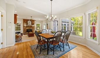 699 Andrea Ct, Cheshire, CT 06410