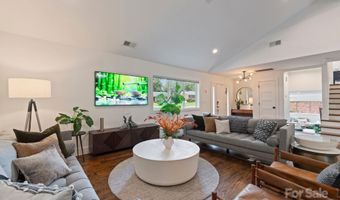 6527 Burlwood Rd, Charlotte, NC 28211