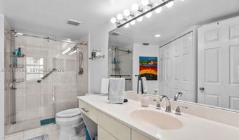 3500 Mystic Pointe Dr 3307, Aventura, FL 33180