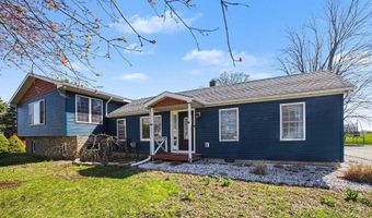 7818 N Luce Rd, Alma, MI 48801