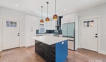 18 Winterhawk Dr, Arden, NC 28704