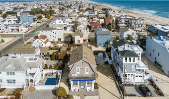 23 5th St, Beach Haven, NJ 08008