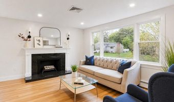 21 Clark Rd, Bedford, MA 01730