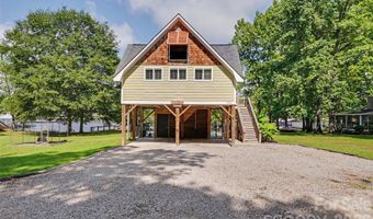 1954 White Rd, Camden, SC 29020