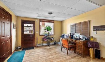 90 Putnam Pike, Johnston, RI 02919