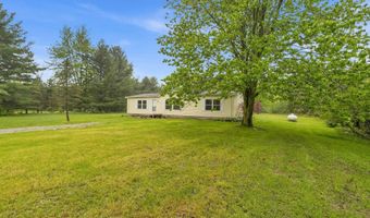 2100 Rowe, Applegate, MI 48401
