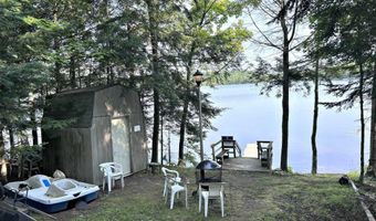 W16468 S Hilbert Dr, Armstrong Creek, WI 54103