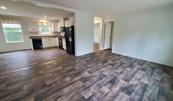 70 Shepherd Dr, Bangor, ME 04401