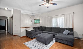 823 Willow Hollow Ct, Amherst, OH 44001