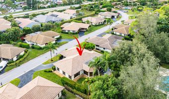 481 Forestview Dr, Atlantis, FL 33462