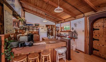 2909 Dead Indian Memorial Rd, Ashland, OR 97520