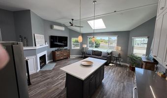 880 Home Ave F, Carlsbad, CA 92008