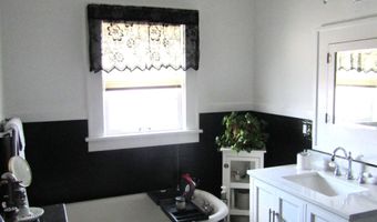 9 Ridge Rd, Atlantic, IA 50022