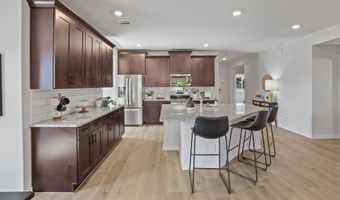 3685 UPLIFT Ave, Grand Prairie, TX 75052