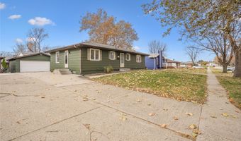 302 NW Arlan Dr, Ankeny, IA 50023