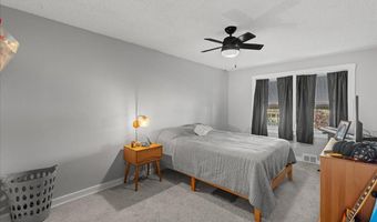 94 E BROWNING Rd, Bellmawr, NJ 08031