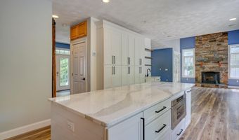 244 Rolling Ridge Rd, Bartlett, NH 03812