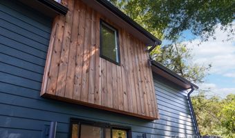 26 Winnfred St, Asheville, NC 28806