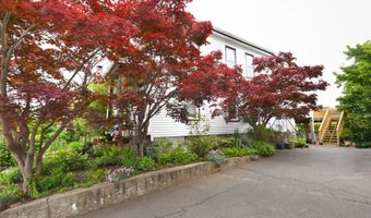 114 Jones Ave, Bridgeport, CT 06604