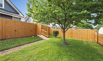2128 S Freedom Ave, Alliance, OH 44601