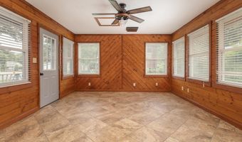 903 Park St, Alexandria, MN 56308
