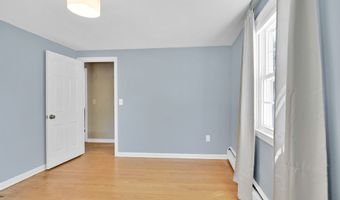 36 Jacqueline Dr, Bristol, CT 06010