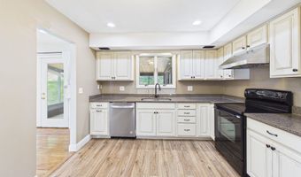 1286 Blake St, Barboursville, WV 25504