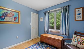 36 Weston Woods Cir, Campton, NH 03223