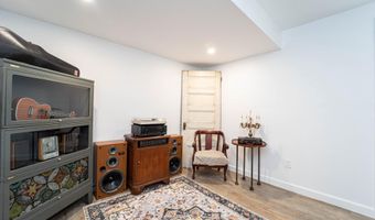 3 CONSTITUTION Sq, Annapolis, MD 21401