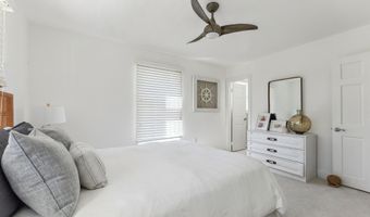 56 W 13th St, Avalon, NJ 08202