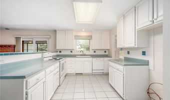 315 E High St, Baldwin City, KS 66006