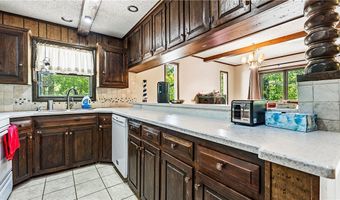 1 Chapel Ln, Bella Vista, AR 72715