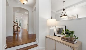 5806 Riverstone Cir 10, Atlanta, GA 30339